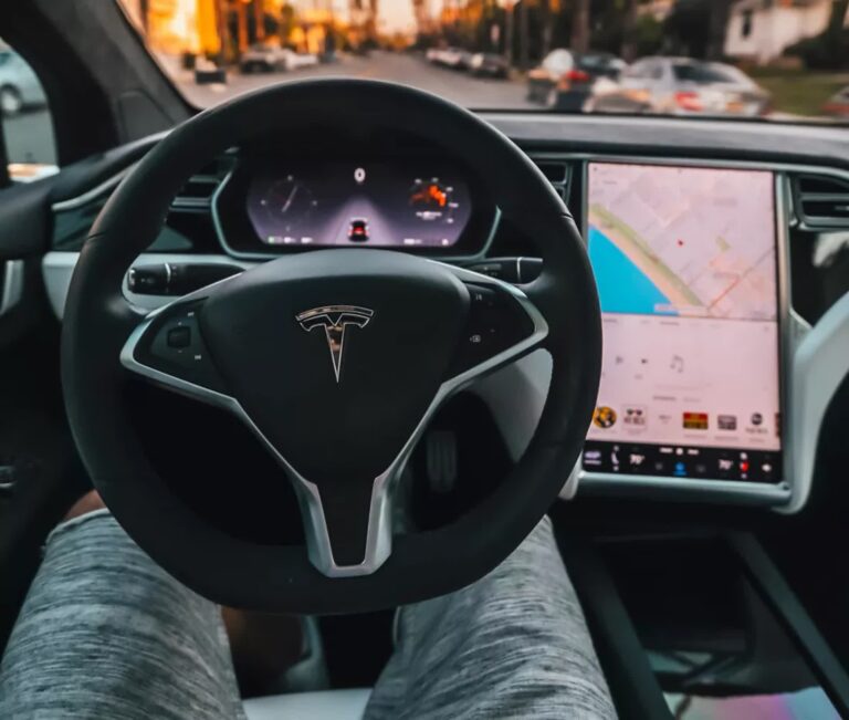 Elon Musk admits full self-driving likely won’t be possible on older Tesla vehicles