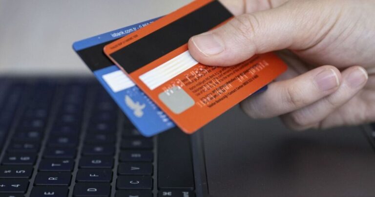 Royal Bank of Scotland and NatWest app down as thousands ‘locked out’ | Personal Finance | Finance