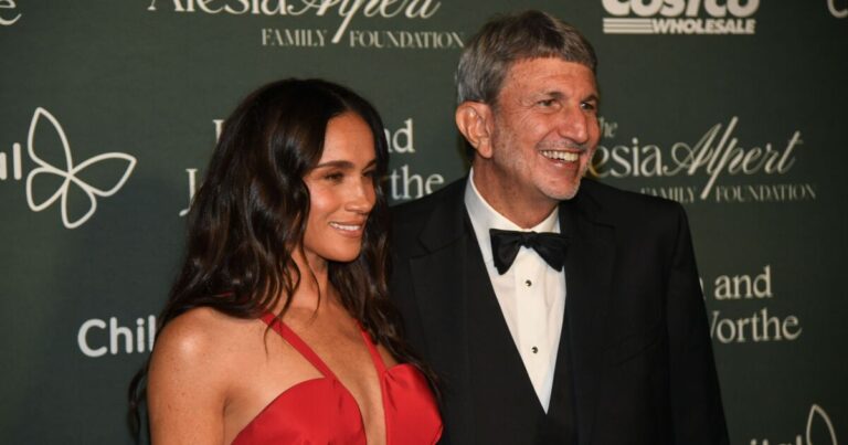 Meghan Markle sends coded message to Royal Family on latest public outing | Royal | News