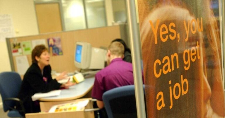 DWP change could see 450,000 benefit claimants lose £5,000 a year | Personal Finance | Finance