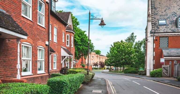 Home buyers face paying extra £2,500 bill with axing of discounts | Personal Finance | Finance