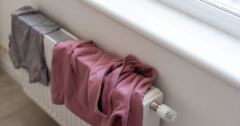 Never dry clothes on radiators – it causes big problem | Personal Finance | Finance