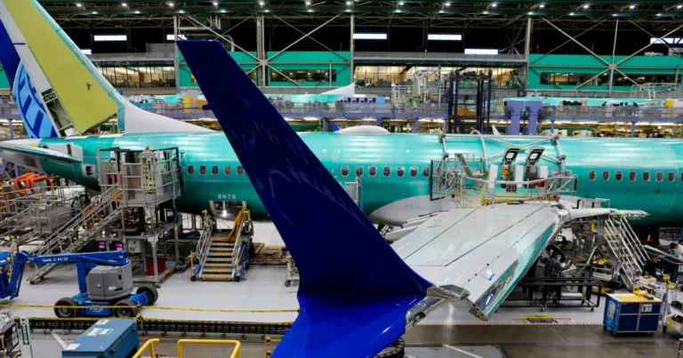 FAA Issues Alert Over Jammed Rudder Risks on Boeing 737s
