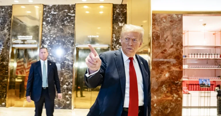 Trump Sets Late October Rally at Madison Square Garden