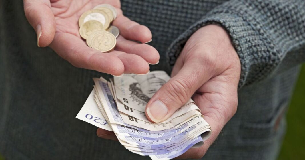 State pensioners sent £5,591 each after DWP error | Personal Finance | Finance