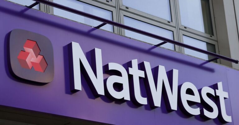 NatWest banking app down leaving customers locked out of accounts | Personal Finance | Finance