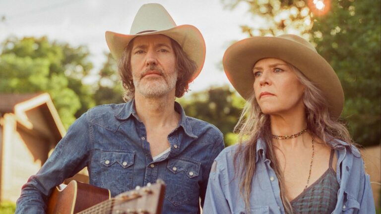 ‘When we first sang… I could hear magic,’ says David Rawlings on partnership with Gillian Welch