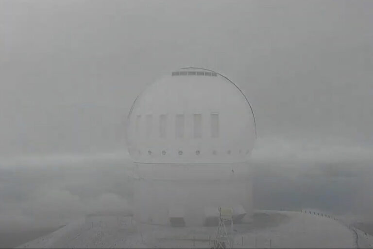 Snow in Hawaii? Cold Air and Moisture Deliver Snow to the State’s Tallest Mountain