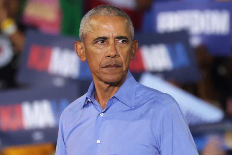 Obamas Congratulate Trump on Presidential Win
