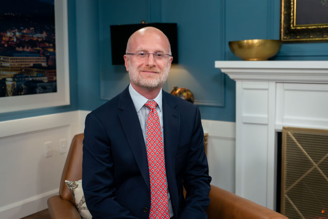 Trump Appoints FCC Commissioner Brendan Carr as Agency Chair