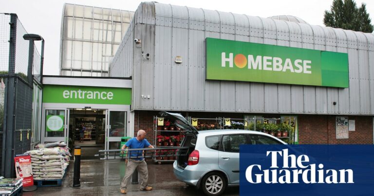 Nearly 170,000 UK shop workers lost their jobs in 2024 | Retail industry