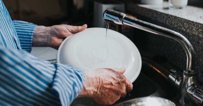 Pensioners facing water poverty to hit one million in UK by 2030 ‘without action’ | Personal Finance | Finance