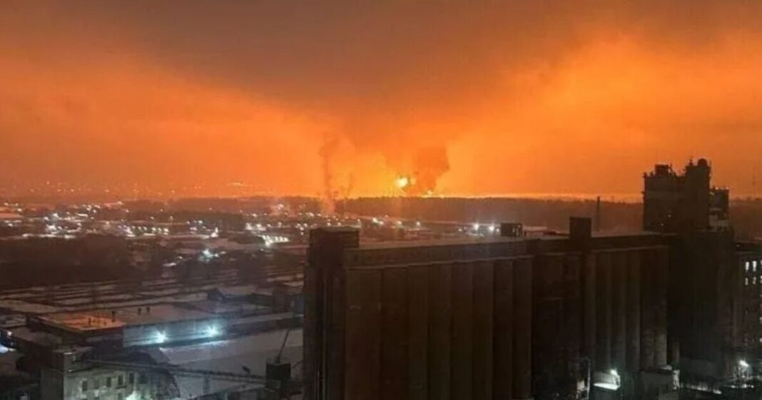 Russia burning as Ukraine devastates key oil pipeline in major attack | World | News