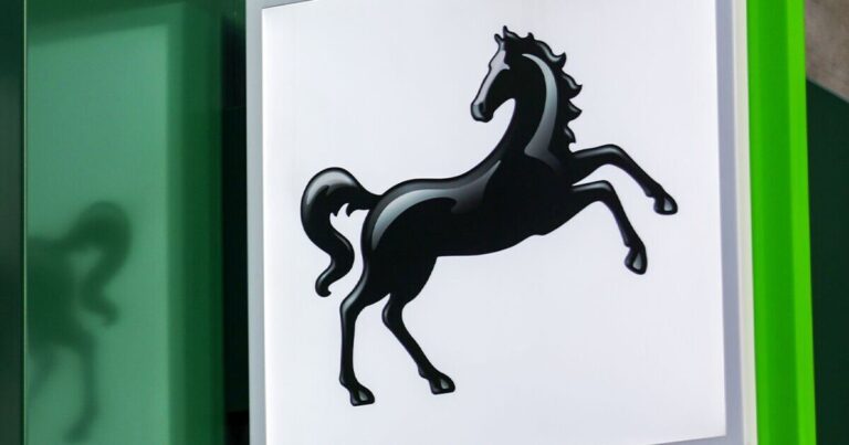 Lloyds Bank seven-day warning over ‘locked’ accounts | Personal Finance | Finance