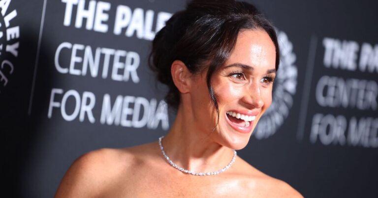 Royal Family LIVE: Meghan’s solo appearance slammed in 3-word verdict | Royal | News