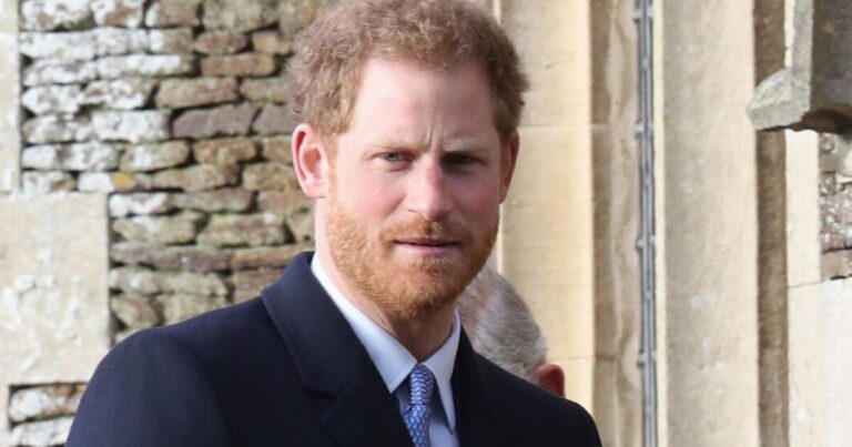 Prince Harry ‘stole’ Christmas ornaments to gift to staff before bombshell statement | Royal | News