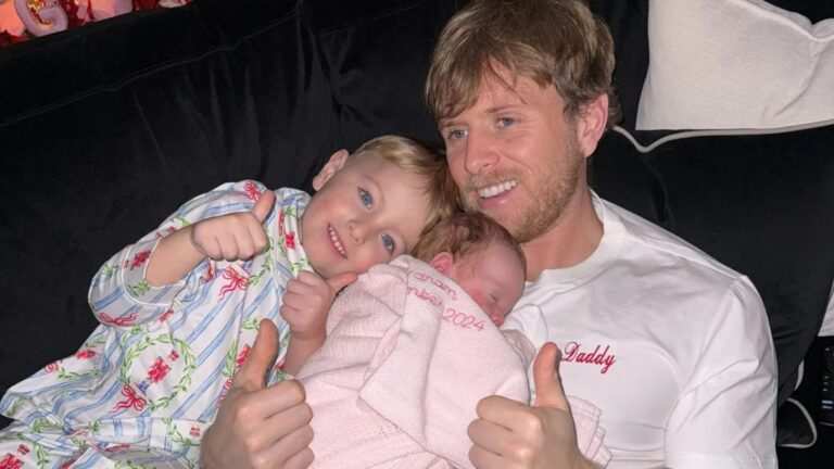 Tommy Mallet shares adorable picture with kids after baby girl’s ‘long and stressful week in hospital’