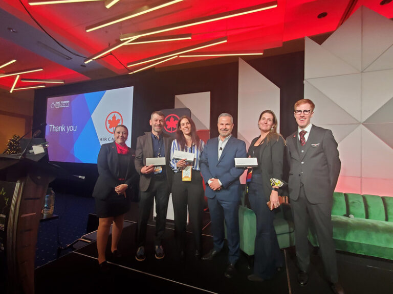 Air Canada Hosts Luncheon to Honor Outstanding Future Leaders in Canadian Tourism