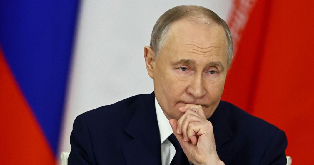 Huge blow to Vladimir Putin as new maps reveal critical infrastructure damage | World | News