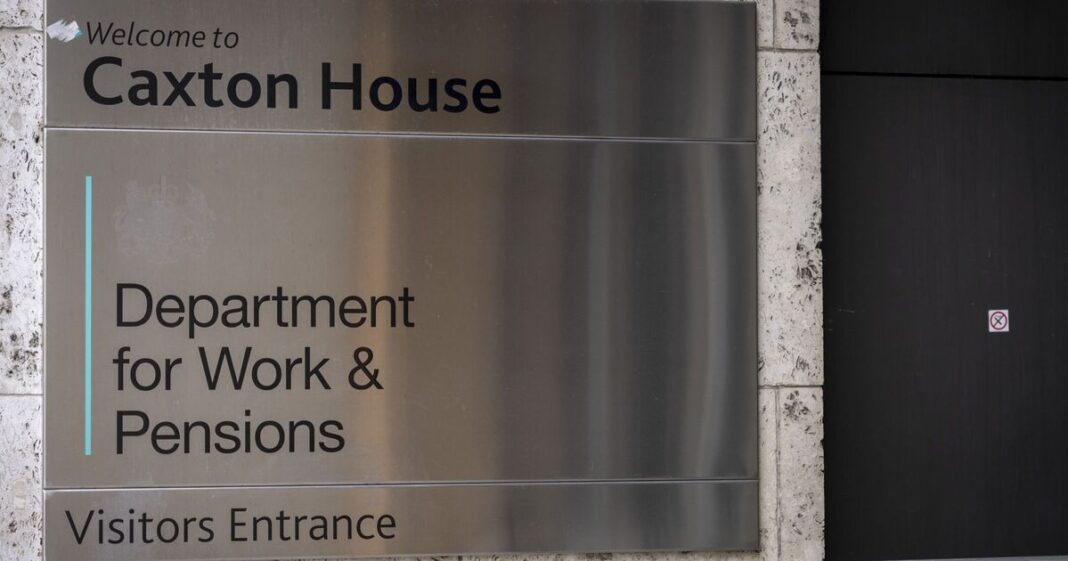 DWP urges state pensioners to claim £4,350 in 16 minutes | Personal Finance | Finance