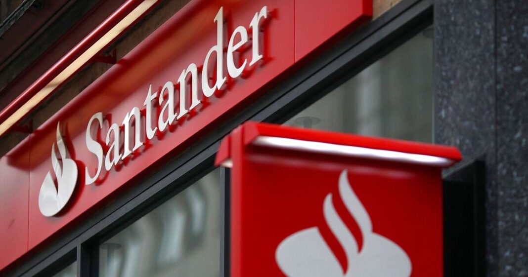 Santander issues alert to anyone with £1,500 in their bank account | Personal Finance | Finance