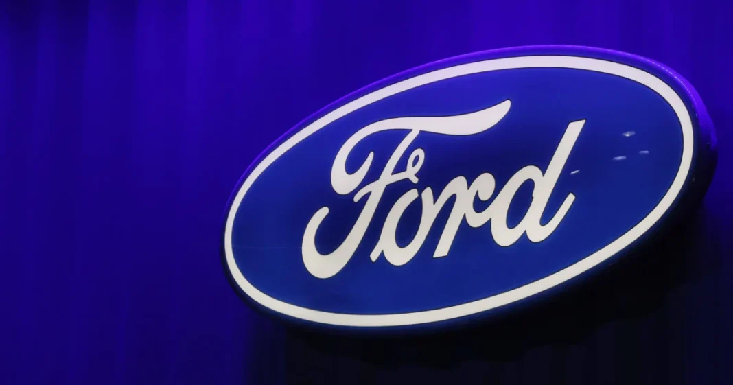 Ford to Recall 20,484 Hybrid SUVs Over Battery Concern