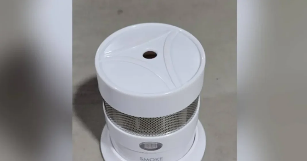 Nearly 330,000 Smoke Alarms Recalled for Malfunction