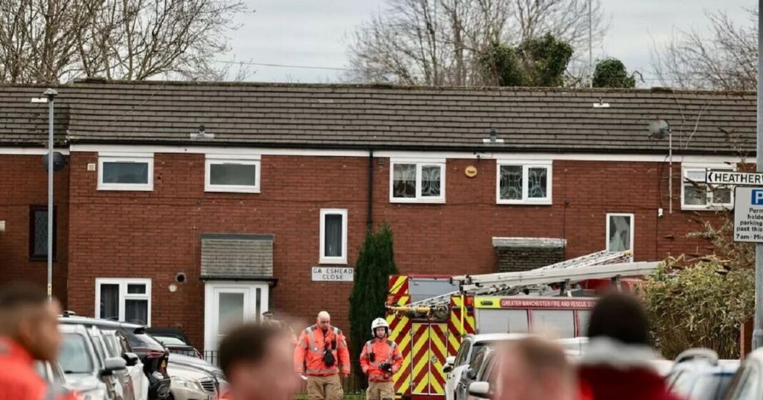 Manchester fire tragedy as girl, 4, dies in house blaze | UK | News