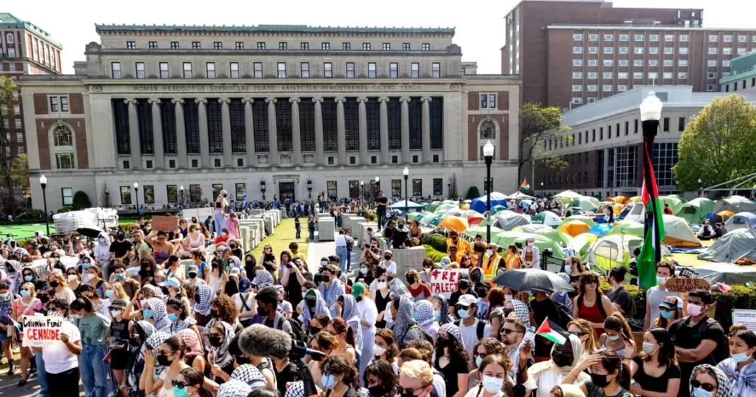 US Warns Foreigners of Visa Ban for Backing Terrorist Groups