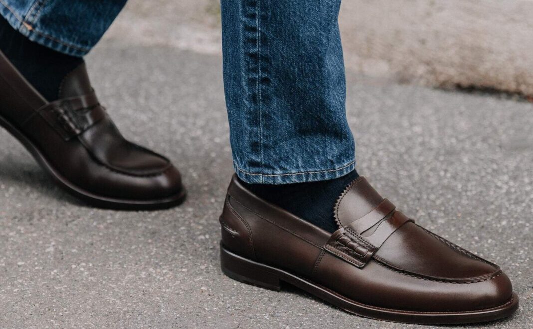 8 Most Comfortable Loafers for Men – Relaxing Style For 2025