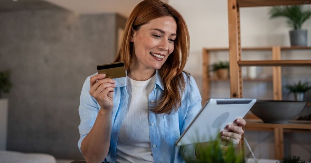 Credit score expert says ‘do it now, not later’ in rate-boosting alert | UK | News