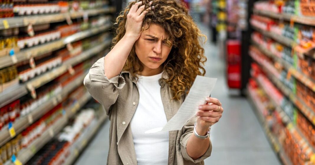 Cost of living alert – one in five would struggle to fund £850 bill | Personal Finance | Finance