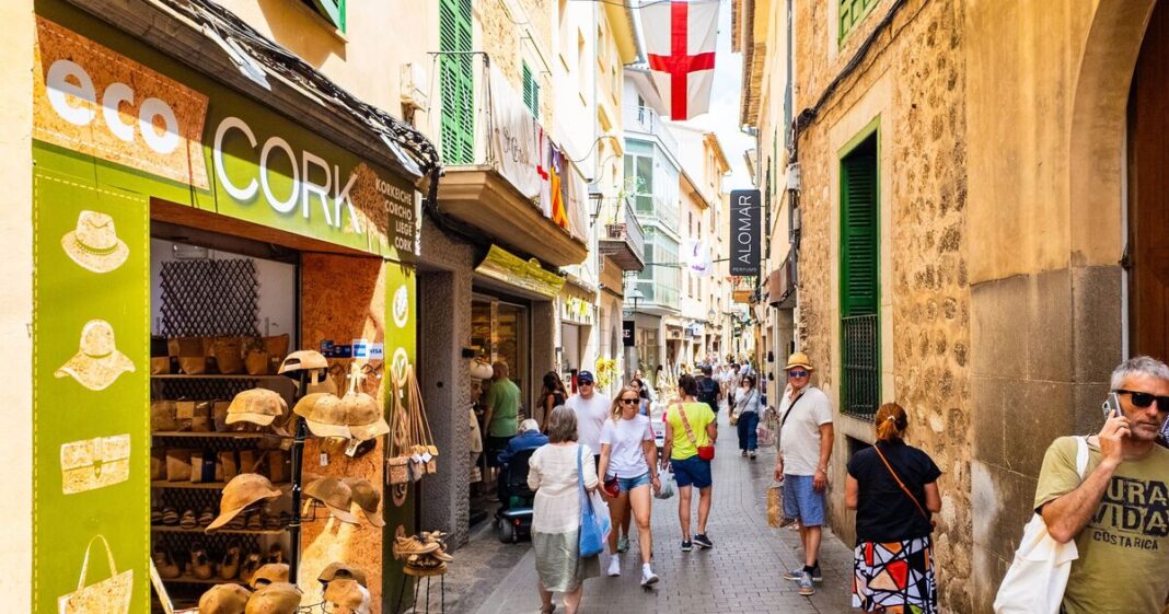 Mallorca IS saturated with tourists and “enough is enough” | World | News
