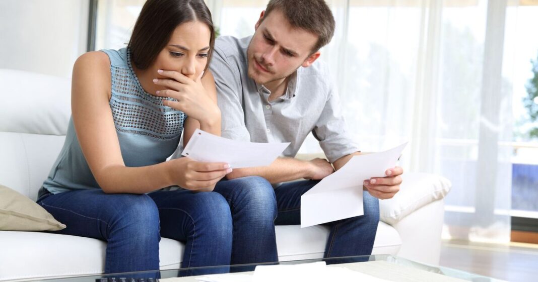 HMRC urges people working from home ‘don’t get caught out’ in new tax warning | Personal Finance | Finance