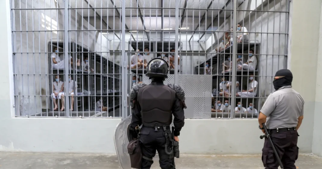 Rubio Says 10 More Alleged Criminal Gang Members Deported to El Salvador