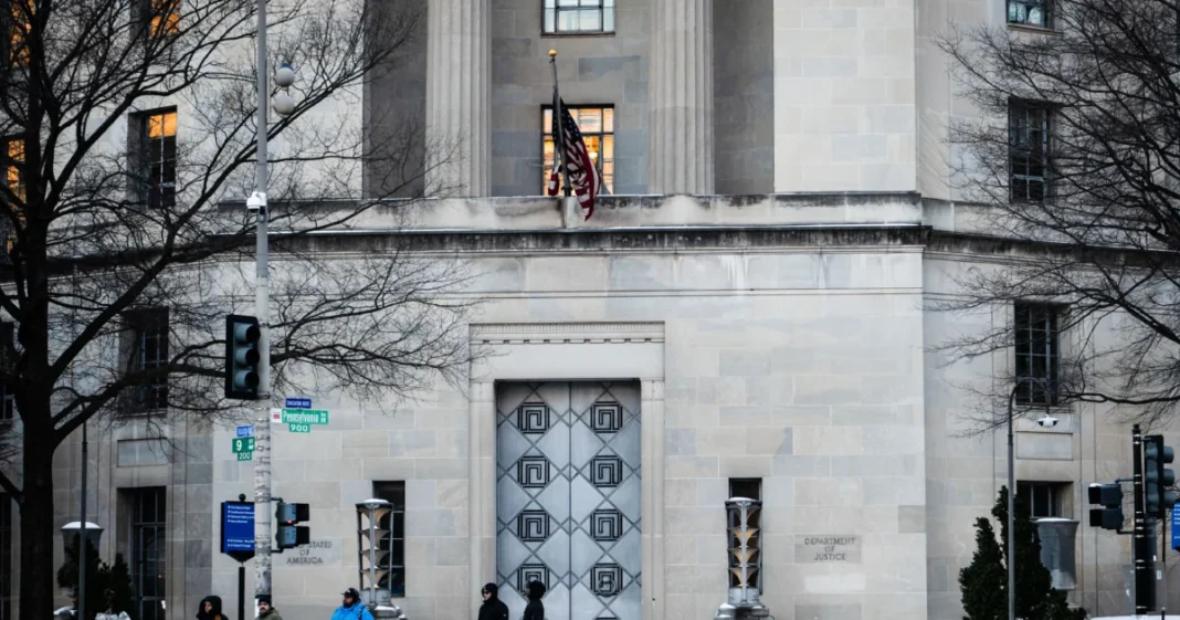 US Seeks Extradition of 2 Suspects Arrested in Serbia Over Scheme Targeting Los Angeles Artist