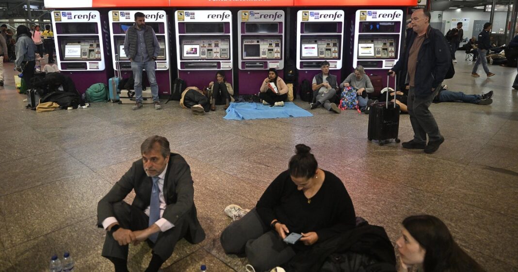 Power outage in Spain and Portugal still a mystery, but leaders vow to solve it and prevent a recurrence