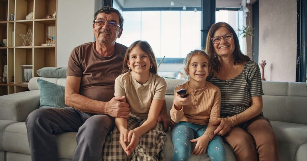 Council to give out free £120 vouchers to people on six benefits – full li | Personal Finance | Finance