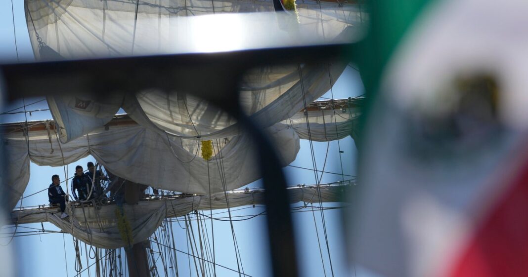 NTSB gives first update on Brooklyn Bridge ship crash