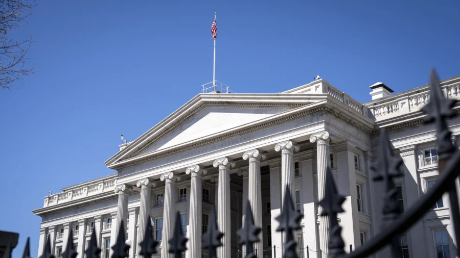 US Sanctions Iranian, Chinese Entities Involved in Intercontinental Ballistic Missiles Development