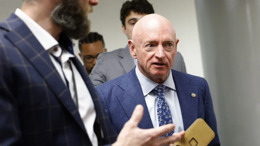 Sen. Kelly: China Can Still Access 9 US Telecom Firms