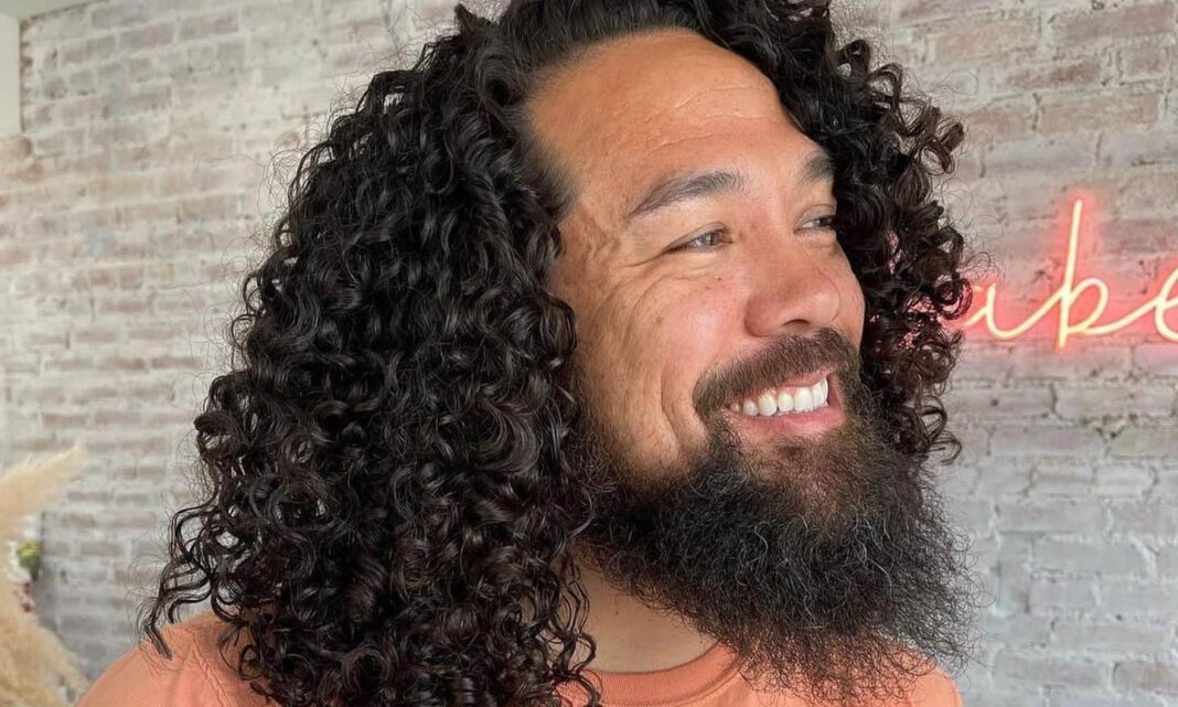 6 Best Shampoos for Men with Curly Hair That Help in 2025