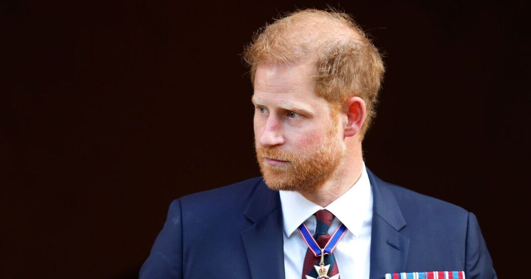 Prince Harry sends ‘message’ to Firm after he ‘changes mind’ | Royal | News