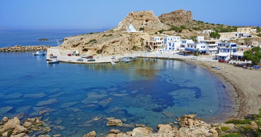 Greece: Huge search launched as British tourist vanishes in Karpathos | World | News