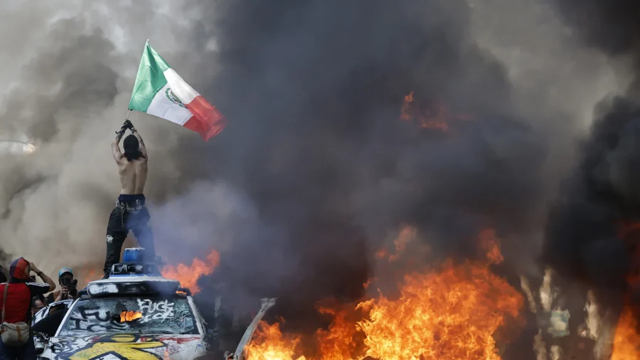id1073572-NTD-Primetime-LA-Riot.jpg-900x506.webp.webp