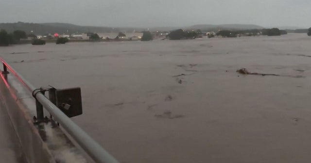 7/4: CBS Evening News – CBS News