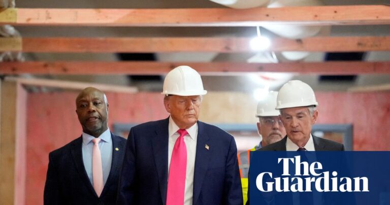 Divided Fed leaves interest rates unchanged despite Trump pressure | US interest rates