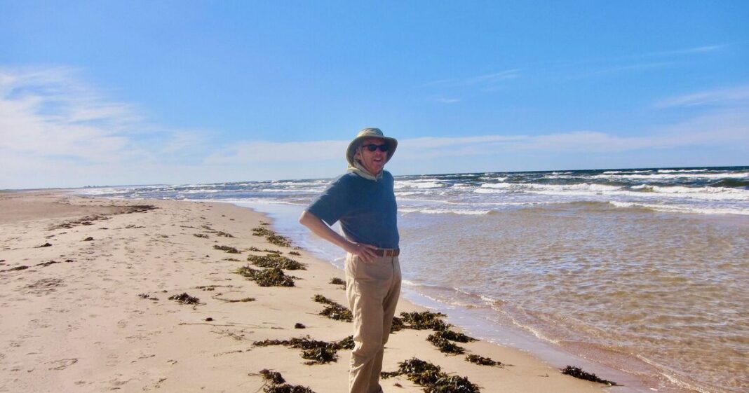 Anyone on PIP urged to speak to DWP before planning holiday | Personal Finance | Finance