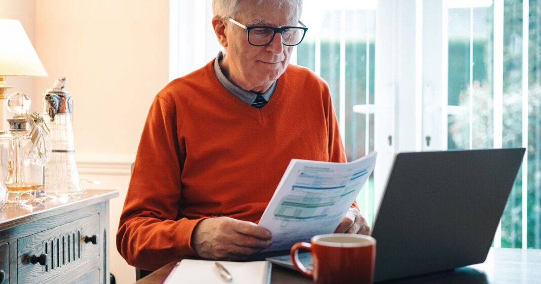 Thousands to get DWP payments a few days early this August | Personal Finance | Finance