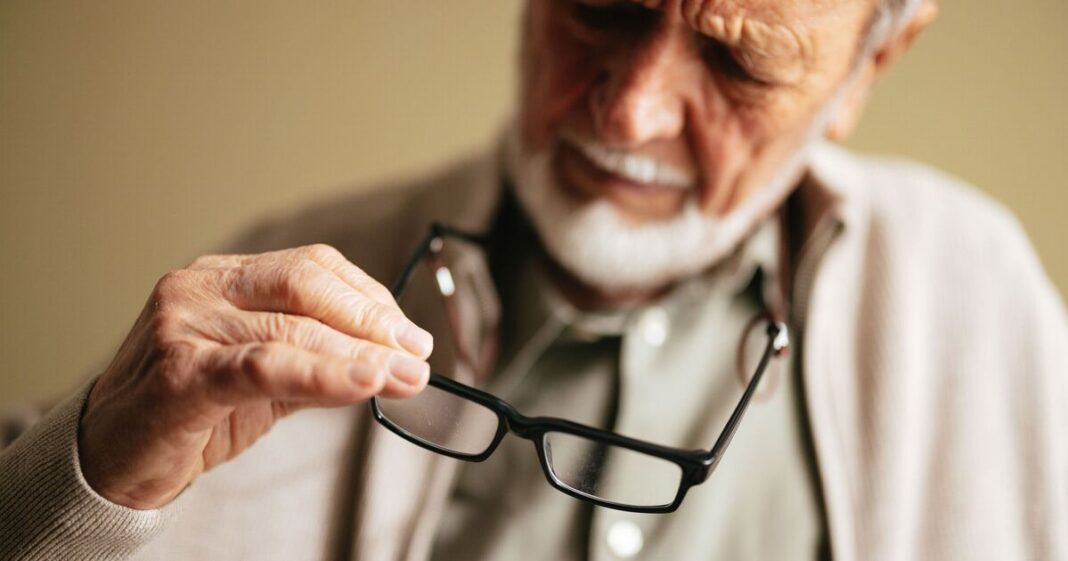 People with poor eyesight could be getting £749 every month | Personal Finance | Finance